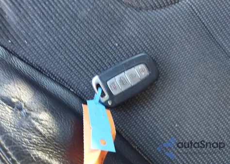 2012 Hyundai Veloster Black Int from USA, damaged, VIN KMHTC6AD7CU051545